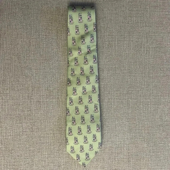 Vineyard Vines Rumsey Hall Tie - Picture 1 of 3